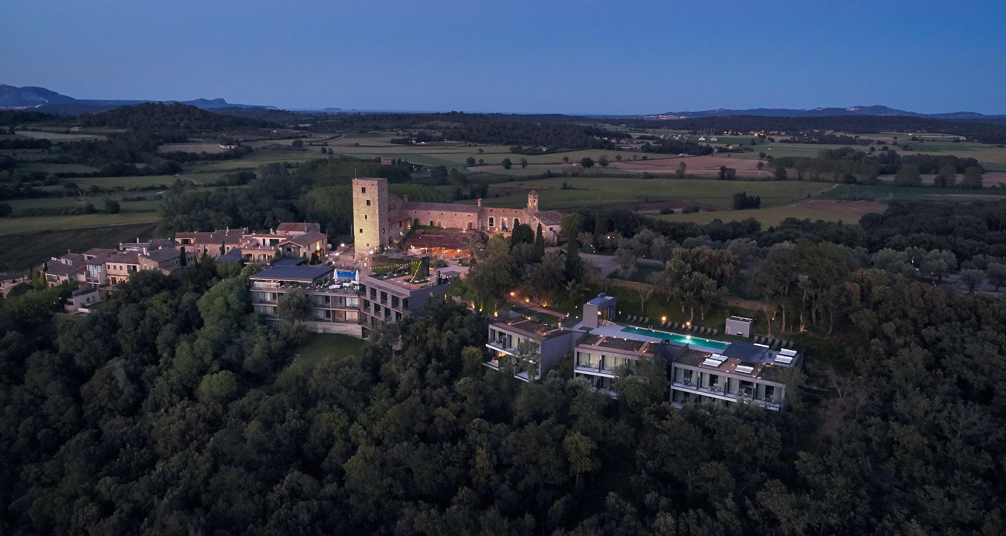 Hotel Castell D'Emporda La Bisbal d'Emporda Экстерьер фото