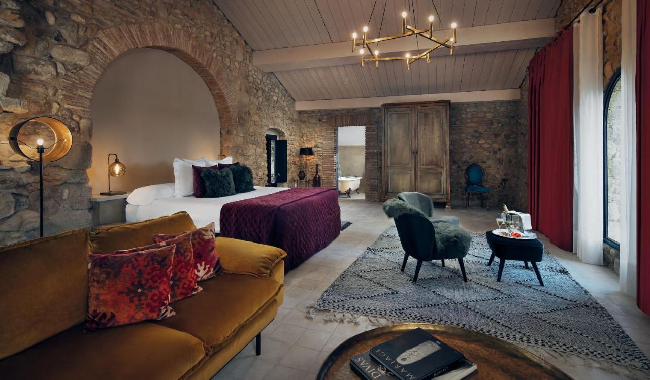 Hotel Castell D'Emporda La Bisbal d'Emporda Экстерьер фото
